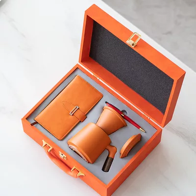 Hộp qu&agrave; doanh nh&acirc;n sang trọng &ndash; Qu&agrave; tặng doanh nghiệp &ndash; Th&aacute;i Shan Tr&agrave;