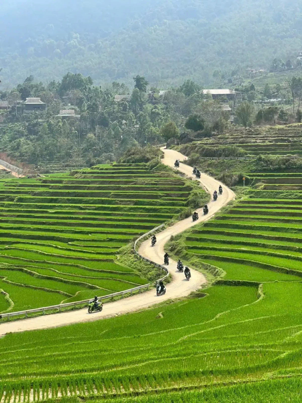 Sự kiện chạy thử xe XMAX Day Ride 2025 - YAMAHA REVZONE