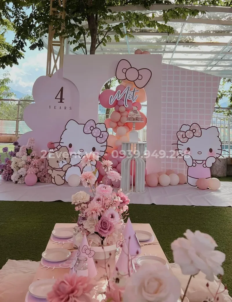 Cách setup bàn gallery (bàn quà) sinh nhật bé gái nổi bật