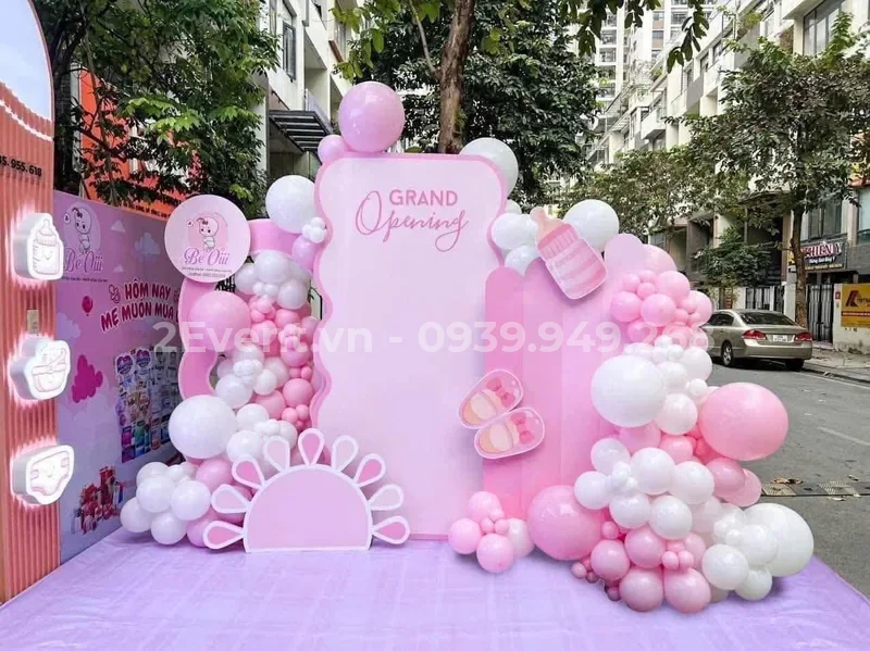 Mẫu băng rôn, standee khai trương thu hút khách hàng