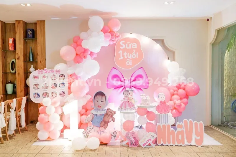 Mẫu cổng bong bóng và phụ kiện bóng sinh nhật bé trai