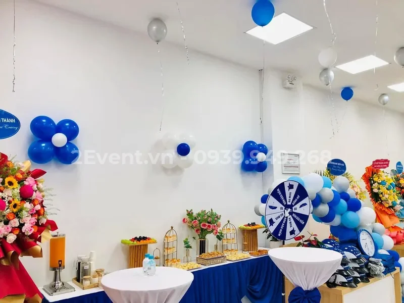 Hướng dẫn kịch bản tổ chức khai trương cửa hàng quần áo chi tiết