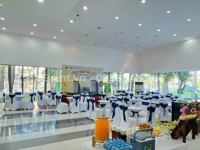 Hướng dẫn kịch bản tổ chức khai trương nhà hàng chi tiết