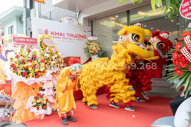 Không gian thi công backdrop được setup tỉ mỉ từng chi tiết
