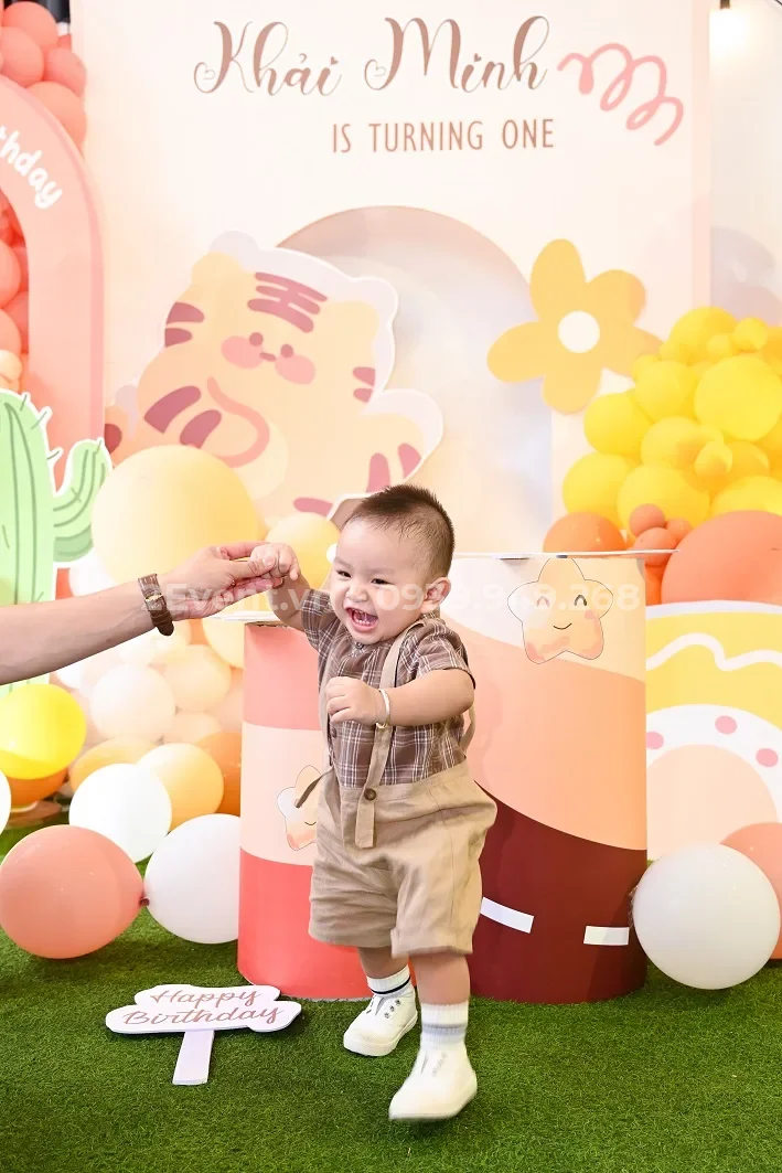 Cho thuê hệ thống âm thanh ánh sáng sự kiện chuyên nghiệp