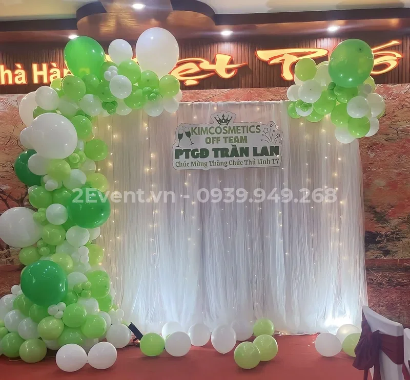 Dịch vụ cho thuê chú hề vặn bong bóng giá rẻ