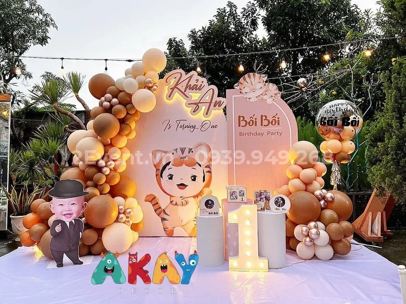 Cho thuê và thi công bục sân khấu lắp ráp mọi kích thước