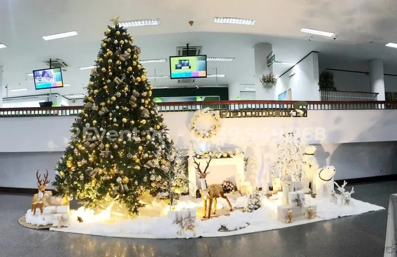 Trang trí noel và tổ chức tiệc Giáng sinh cho văn phòng
