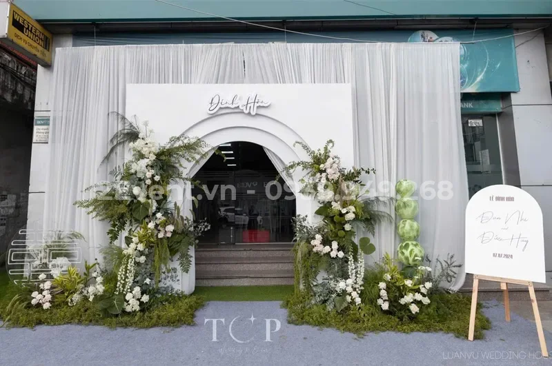 Gói trang trí gia tiên giá rẻ nhưng vẫn đầy đủ và sang trọng