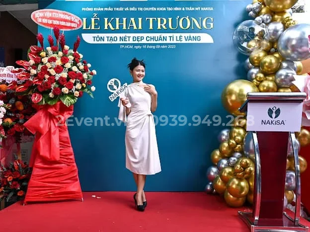 Mẫu trang trí khai trương nhà hàng thu hút khách, nhiều tài lộc