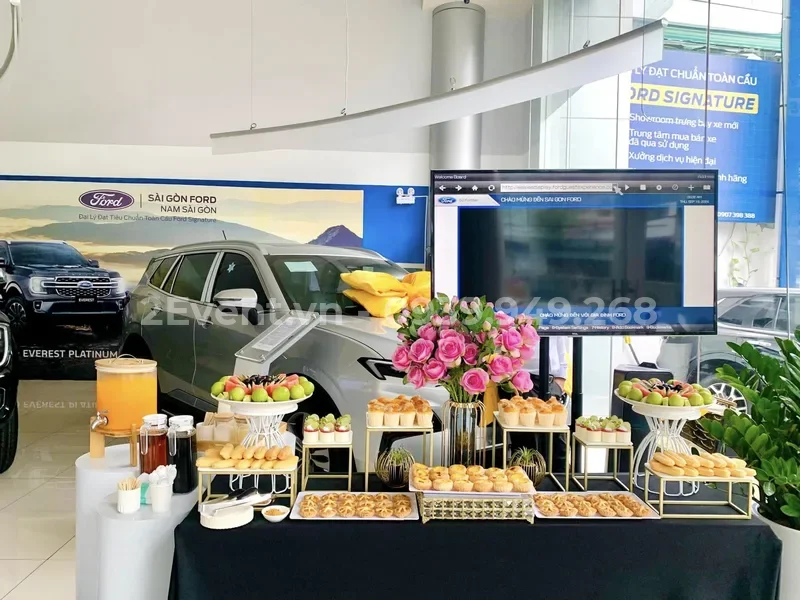 Ý tưởng trang trí khai trương quán cafe, trà sữa nổi bật