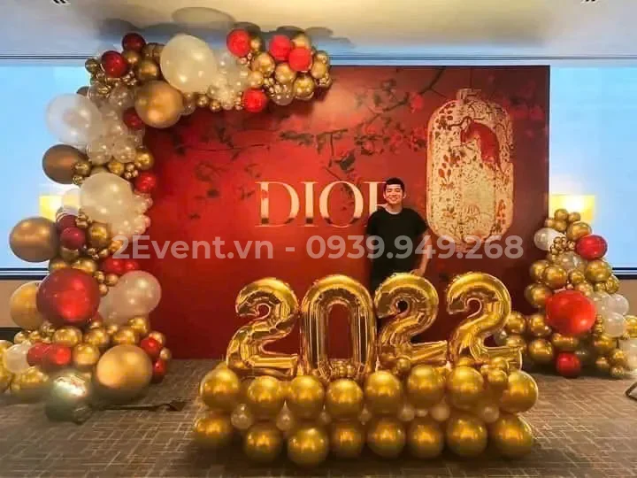 Trang trí lễ kỷ niệm thành lập công ty hoành tráng