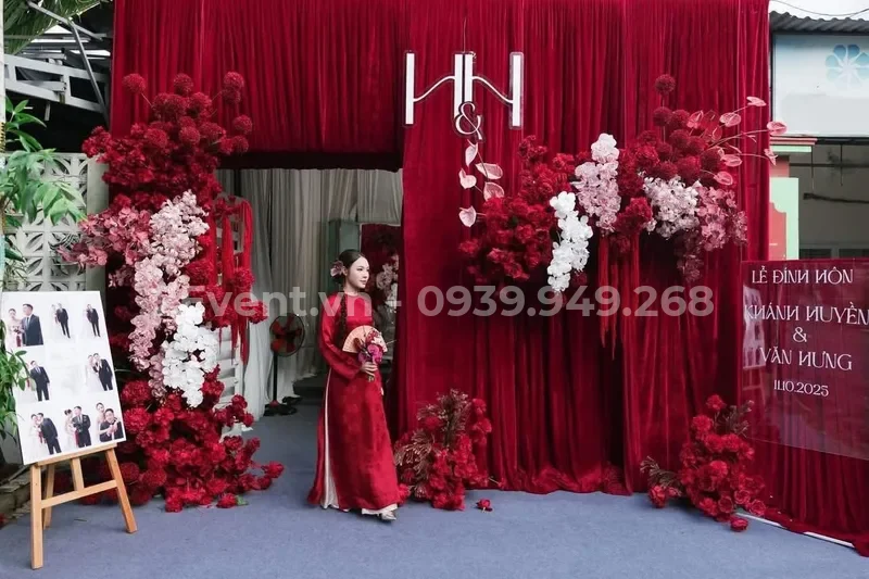 Thiết kế và trang trí sân khấu tiệc cưới ấn tượng