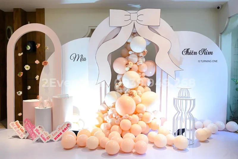 Ý tưởng trang trí sinh nhật bé gái 2 tuổi màu hồng pastel