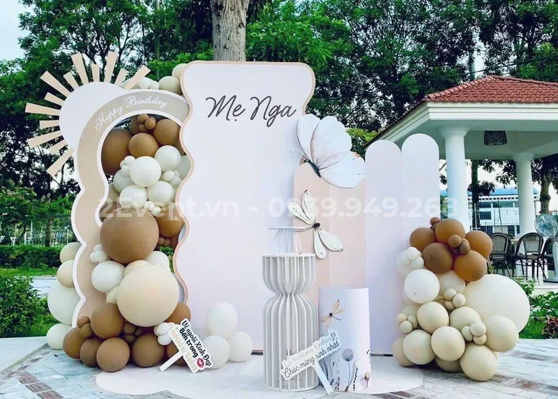 Ý tưởng trang trí sinh nhật cho sếp nam/nữ tại văn phòng