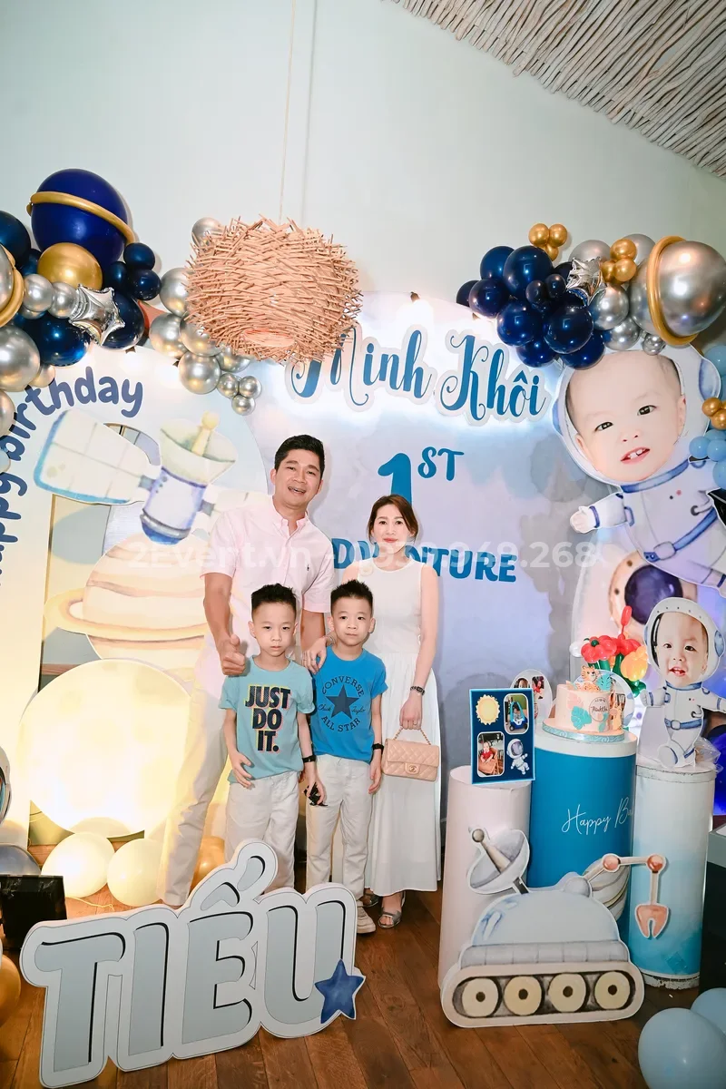 Ý tưởng trang trí sinh nhật chủ đề minion cho bé yêu