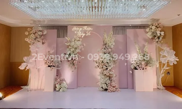 Xu hướng trang trí tiệc cưới ngoài trời (Destination Wedding)